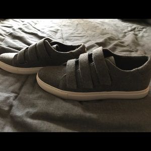 Kenneth Cole Kingvel Sneaker Sz 9